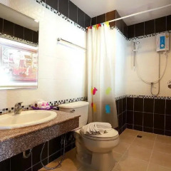 @Home Boutique Hotel Patong ванная