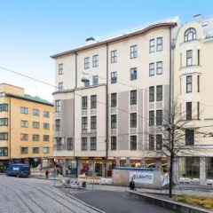 Отель EasyHomes Helsinki Iso Roobertinkatu 1 Хельсинки