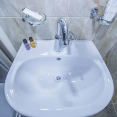Гостиница Zhan Villa Казахстан, Нур-Султан - отзывы, цены и фото номеров - забронировать гостиницу Zhan Villa онлайн ванная