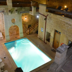 Отель Vittoria Suites бассейн фото 2