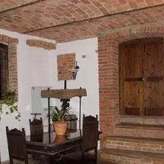 Отель B&B Grotto Valle Чистерна-д'Асти