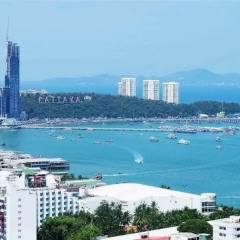 Отель The Base Pattaya Паттайя пляж