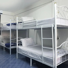 Omarthai Hotel - Hostel Бангкок комната для гостей фото 2