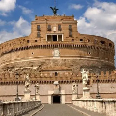 Отель House Sant'Angelo near Vatican городской автобус