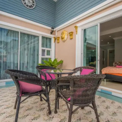 Отель Narnia Villa Pattaya