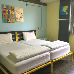 Saphaipae Hostel Бангкок комната для гостей