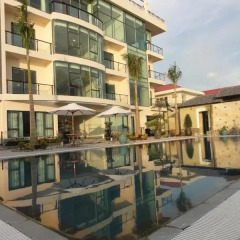 Отель The Waterfront Serviced Residence бассейн фото 2