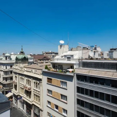 Апартаменты Luxury Studio BAH with terrace балкон