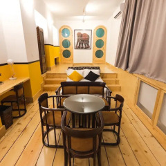 Отель Loft in Old Town гостиничный бар