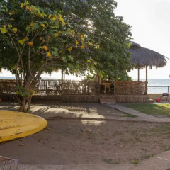 Отель Golden Sands Guest House Треже-Бич пляж фото 2