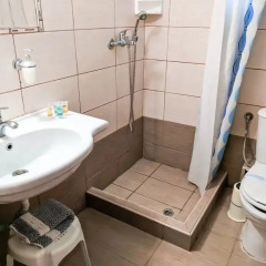Meliton Inn Hotel & Suites Ситония ванная