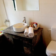 Отель Gregory's Bungalow Yala Шри-Ланка, Катарагама - отзывы, цены и фото номеров - забронировать отель Gregory's Bungalow Yala онлайн ванная