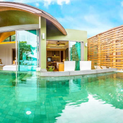 Отель Crest Resort & Pool Villas сауна