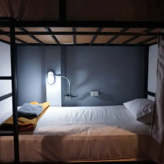 Shayne Hostel Бангкок комната для гостей фото 3