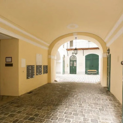 Отель 13th Century Apartment Австрия, Вена - отзывы, цены и фото номеров - забронировать отель 13th Century Apartment онлайн парковка