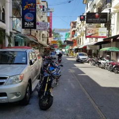 Отель The Shades Boutique Hotel Patong Phuket Таиланд, Патонг - отзывы, цены и фото номеров - забронировать отель The Shades Boutique Hotel Patong Phuket онлайн
