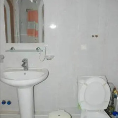 Апартаменты Apartment On Isahakyan Street ванная