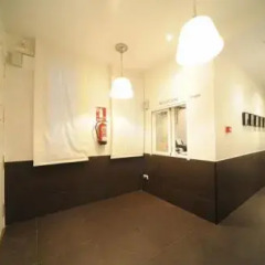 Отель Ch Lemon Rooms Madrid интерьер отеля