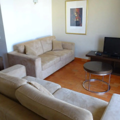 Отель Via Dona Ana Conkrit Rentals комната для гостей