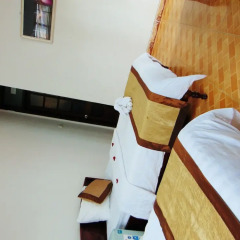 Alex Hotel фитнесс-зал