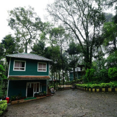 Отель Blue Bells Valley Resort-Munnar. парковка
