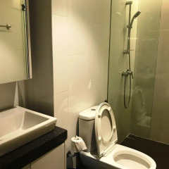 Отель The Establishment Bangsar Duplex Малайзия, Куала-Лумпур - отзывы, цены и фото номеров - забронировать отель The Establishment Bangsar Duplex онлайн ванная