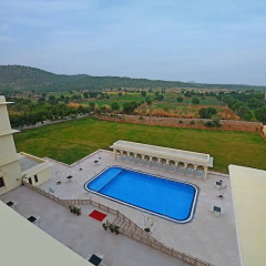 Отель The Jaibagh Palace бассейн фото 2