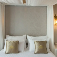Отель Provence Mansion Alacati Чешме сейф в номере