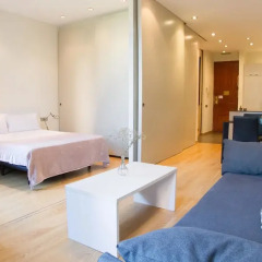 Апартаменты Plaza España Apartments комната для гостей фото 4