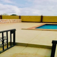Momak 4 Hotel & Suites балкон