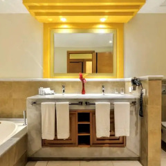 Отель Iberostar Rose Hall Suites All Inclusive ванная