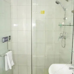 Отель 7 Days Inn Zibo Wangfujing Walking Street Branch ванная фото 2