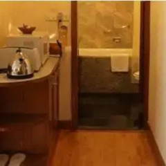 Апартаменты Rembrandt Towers Serviced Apartments Бангкок удобства в номере фото 2