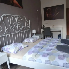 Rosemary's Hostel комната для гостей фото 2