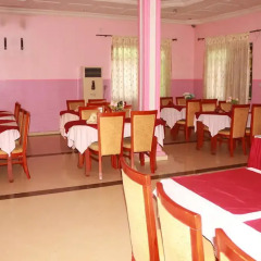 Carlcon Hotel Калабар питание