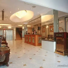 Dolphin Hotel Apartments интерьер отеля фото 2