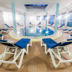 Le Zenith Hotel фитнесс-зал