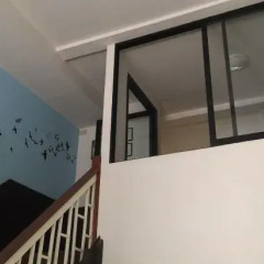 Отель Baan Namtarn Guest House Бангкок интерьер отеля