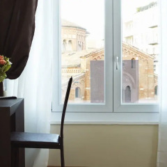 Отель Aiello Rooms - San Babila комната для гостей фото 5