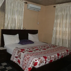 Отель Albert Suites комната для гостей фото 5