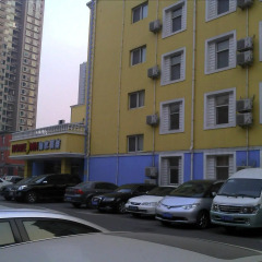 Отель Home Inn парковка