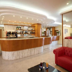 Hotel Rex гостиничный бар