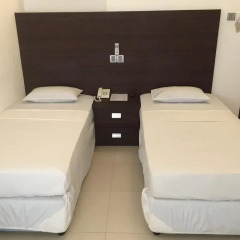 Отель Yoho Hotel Sunshine Шри-Ланка, Коломбо - отзывы, цены и фото номеров - забронировать отель Yoho Hotel Sunshine онлайн комната для гостей фото 5