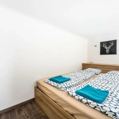 Отель Erzsébet Apartmanok комната для гостей
