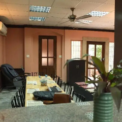 Inn Dee Home Hostel Бангкок интерьер отеля