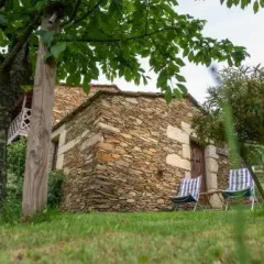 Отель Quinta Da Rabaçosa - Turismo Rural Кастро-Дайре фото 2