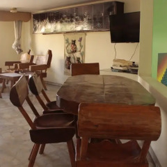 Отель The Roof Backpackers Hostel Мексика, Гвадалахара - отзывы, цены и фото номеров - забронировать отель The Roof Backpackers Hostel онлайн питание фото 3