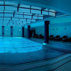 Hotel Blancafort Spa Termal парковка