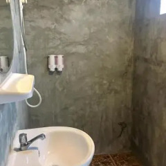 Отель Nest Guesthouse Старая часть Ланты ванная