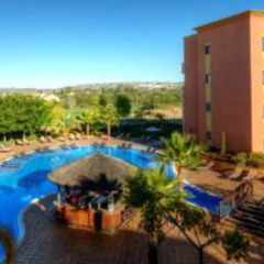 Отель Anantara Vilamoura Algarve Resort & The Residences at Victoria by Anantara Португалия, Пешао - отзывы, цены и фото номеров - забронировать отель Anantara Vilamoura Algarve Resort & The Residences at Victoria by Anantara онлайн бассейн фото 3